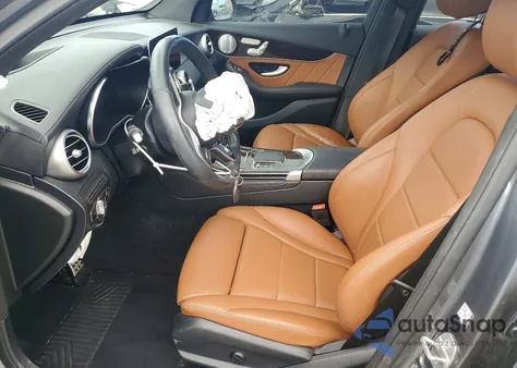 2020 Mercedes-Benz Glc 300 4Matic z USA, uszkodzony, nr VIN W1N0G8EB6LF830111